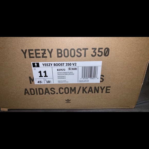 Yeezy Boost 350 V2 - Picture 4 of 8